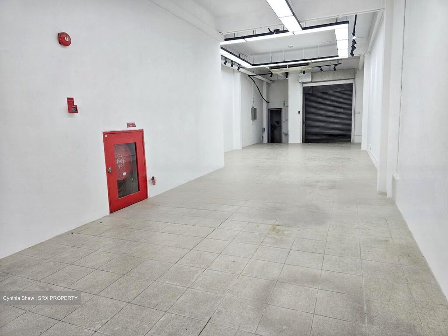 Sam Leong Road (D8), Shop House #566778711